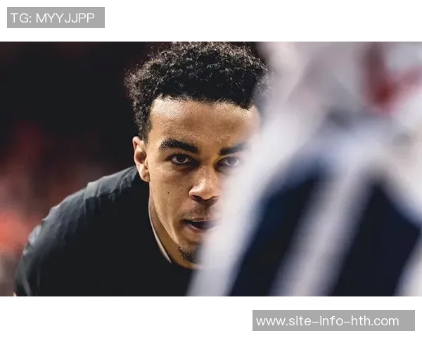 锡安复出首战替补出场展现马刺式时间管理首节6分钟贡献3分