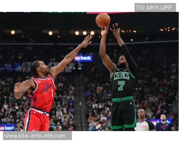 杰伦布朗盛赞米诺特潜力称其将成联盟顶尖球员