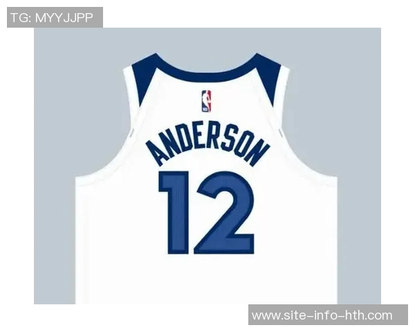 李凯尔成为森林狼历史首位身穿三种号码球衣的球员